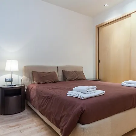 Апартаменты Flateli Mallorca-passeig De Gracia Барселона